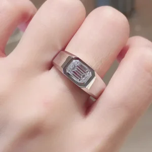 PT950 Platinum Lab-Grown Diamond Emerald Men's Ring — 1.00 ct