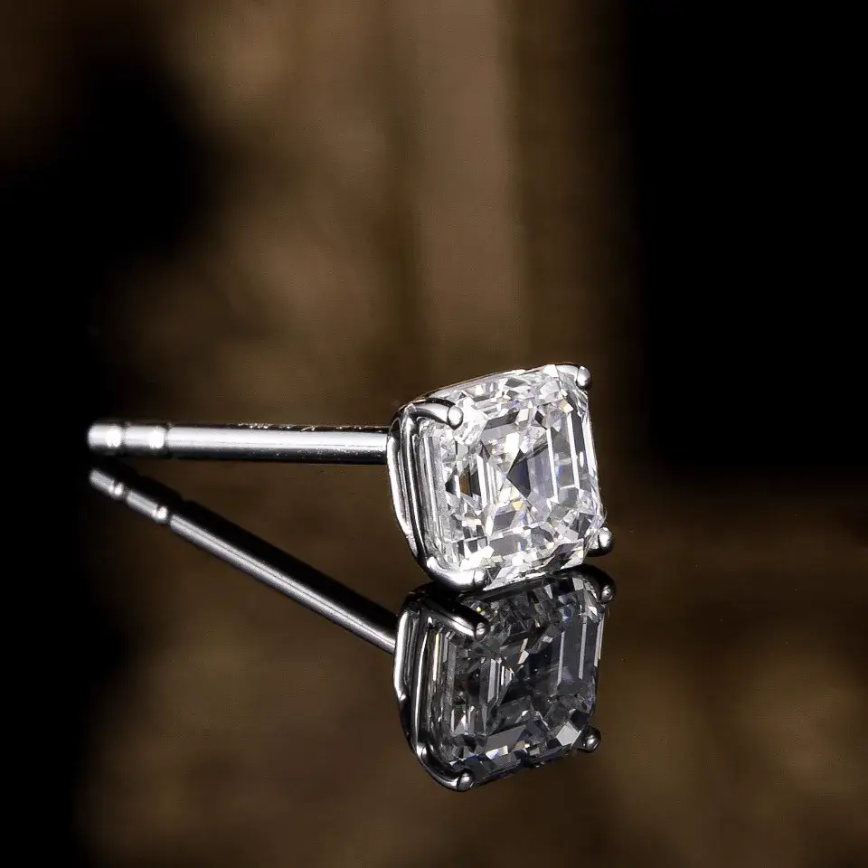 PT950 Platinum Lab-Grown Diamond Earrings — 0.62 ct — view 3